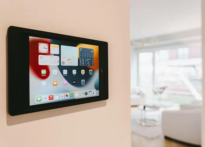 Luxury Living With Breathtaking Panoramic Views Apartmán